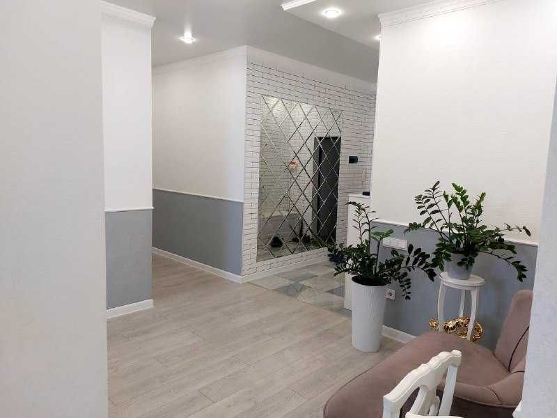 Продается 3- комн квартира Степной 2 д2/4