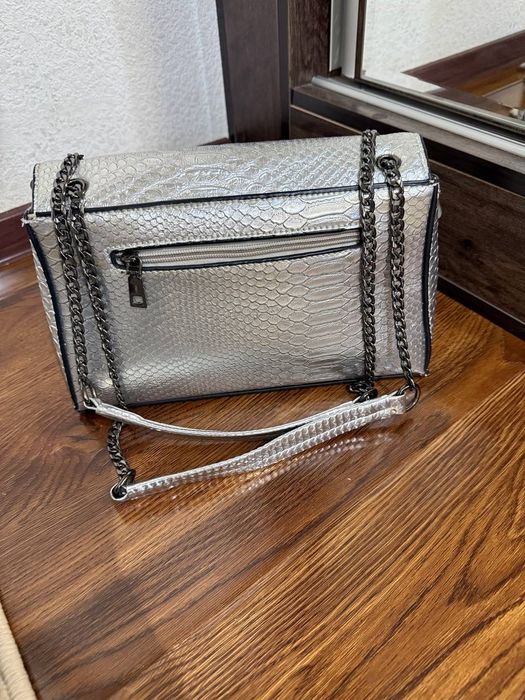 сумка женская состояние хорошая