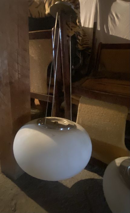 Плафони за таван+висящи лампи