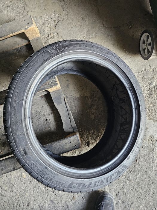 2 anvelope vara 255 40 18 Michelin Runflat