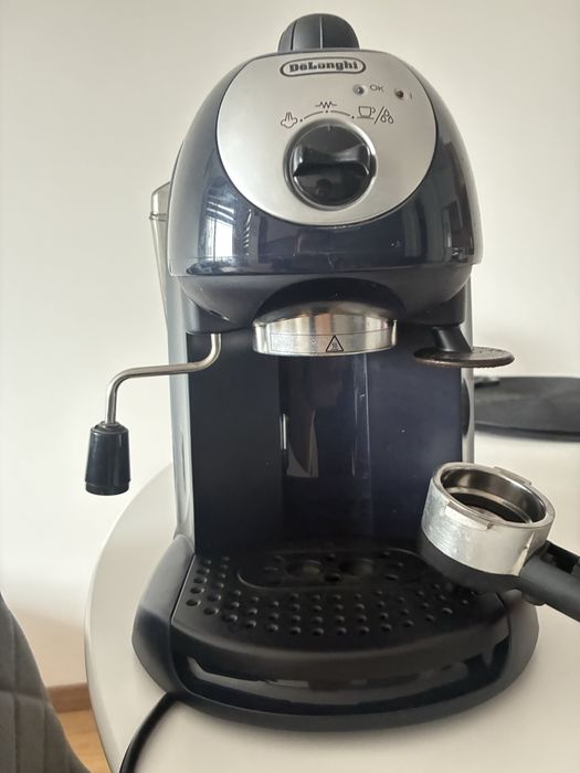 Кафе машина Delonghi