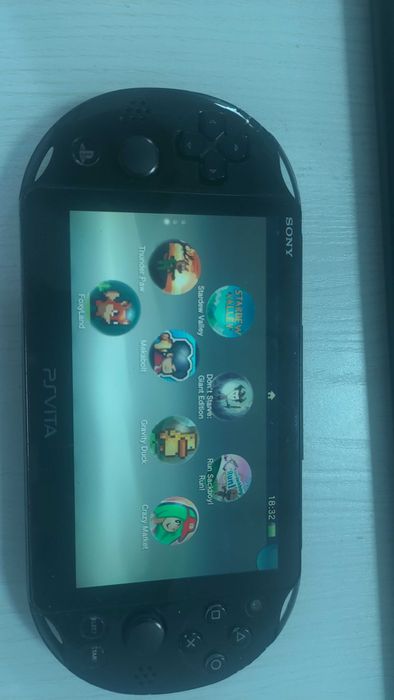 Playstation vita 2000