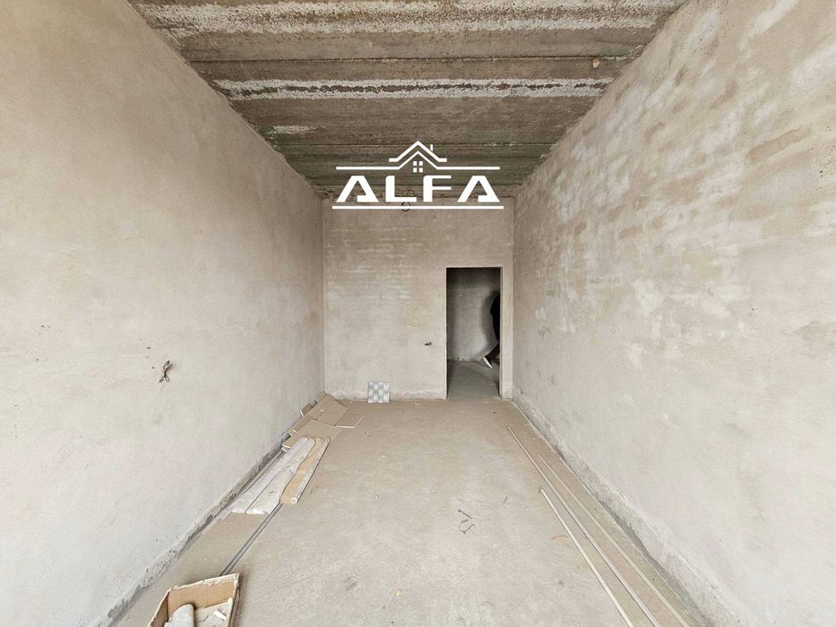 kvartira xonadon uy sotiladi 1 xonali 50m² 5-qavat.