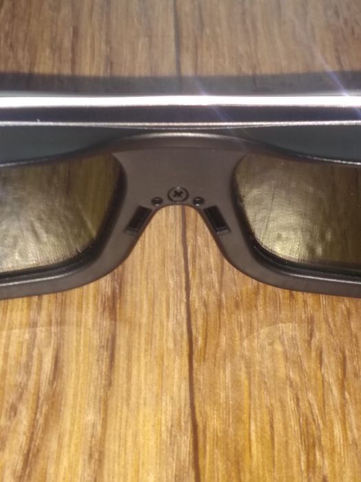 Продам активные 3D-очки Sharp AN-3DG10