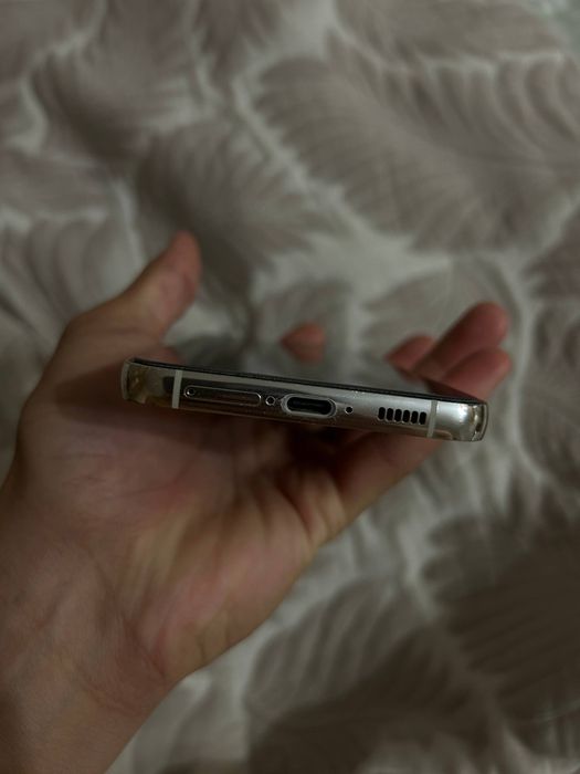 Samsung Galaxy S23 plus