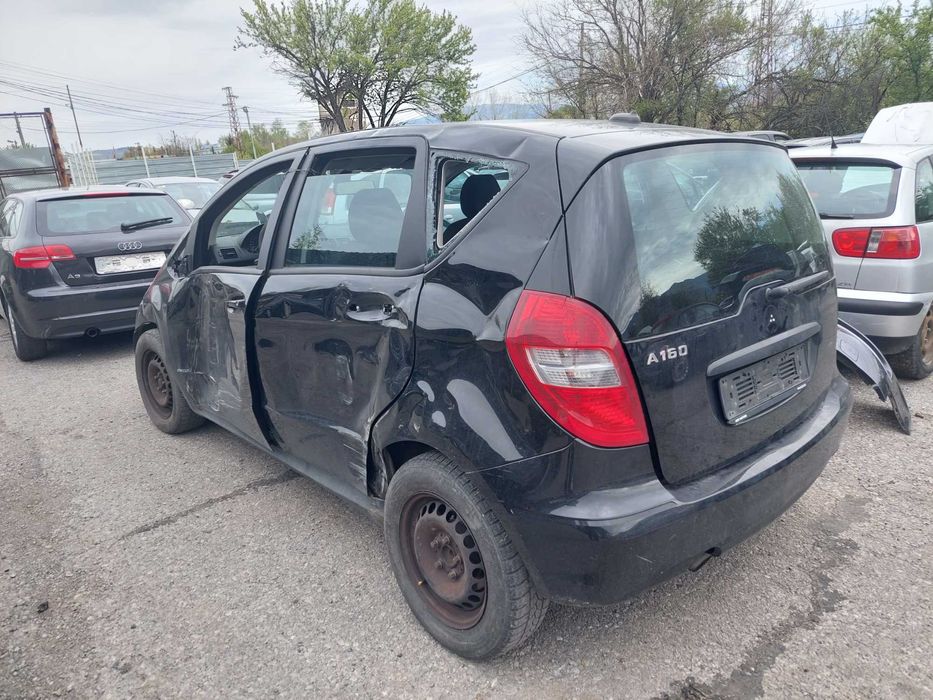 Mercedes-Benz A 150 1,5 i , Мерцедес А класа ! на части !
Април 2011