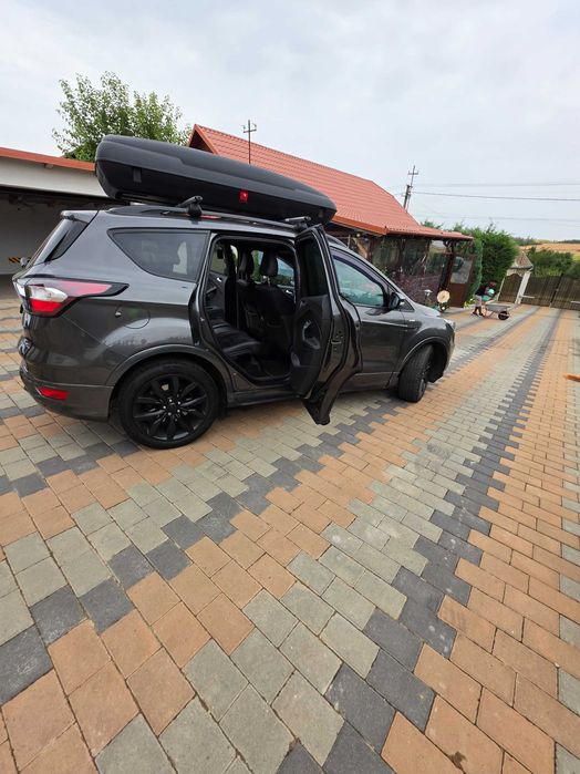Ford kuga St line