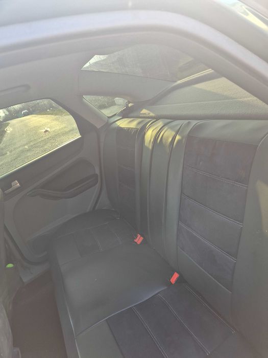 Vand ford 2006,foarte bine intretinuta