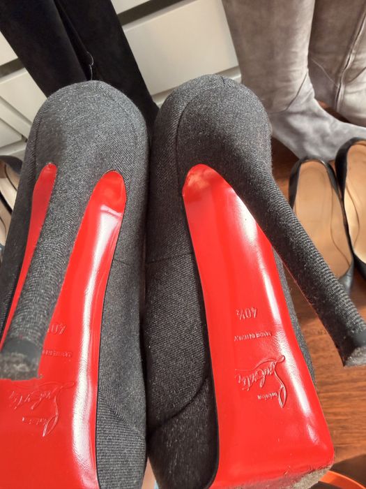 Vand colectie Chizme Pantofi  Christian Louboutin 40, 40/5, 41