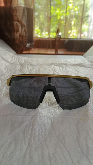 Ochelari Oakley Sutro