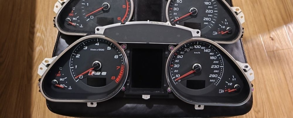 Ceas bord color Audi A6 Rs6 C6 facelift