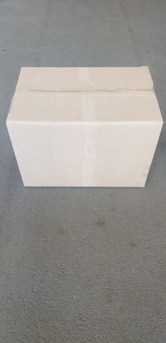 Картонные коробки