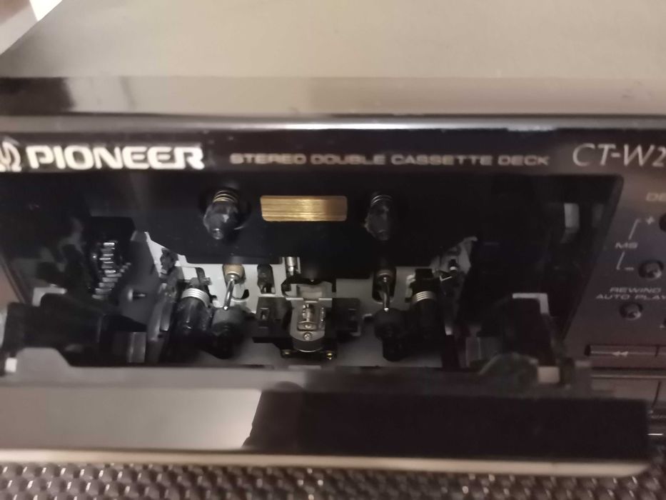 Касетен дек Pioneer ct w205r