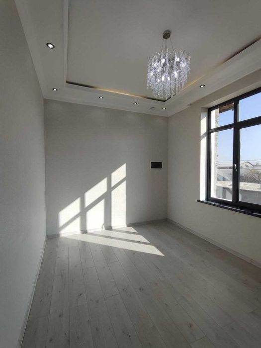 Продаётся коттедж в Сергелийском районе ( Ханобад).