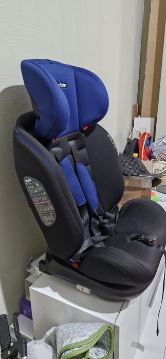 Автокресло babyton