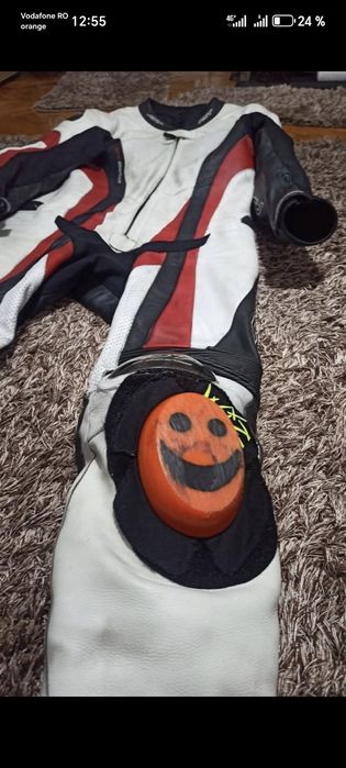 Vând combinezon moto 55