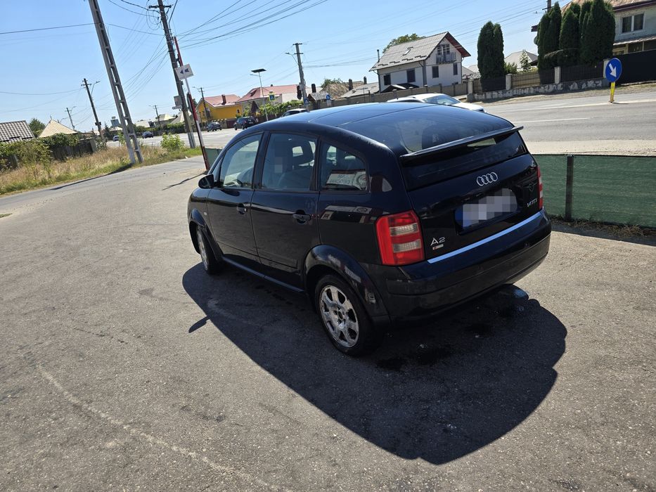 Vând Audi A2, an 2001