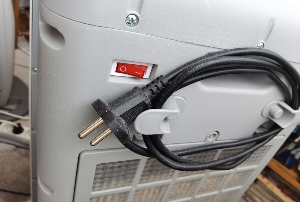 Преносим климатик и овлажнител Cecotec EnergySilence PureTech 6500