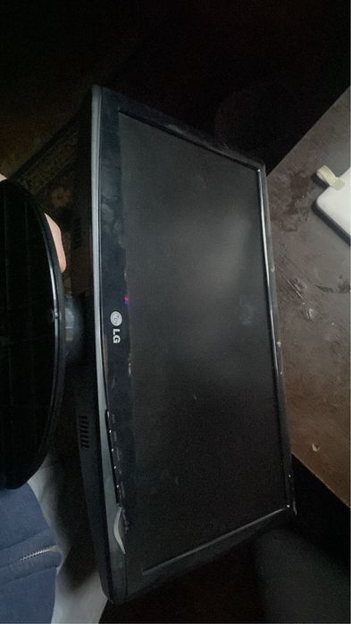 Продам монитор LG