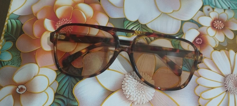 Женские солнцезащитные очки