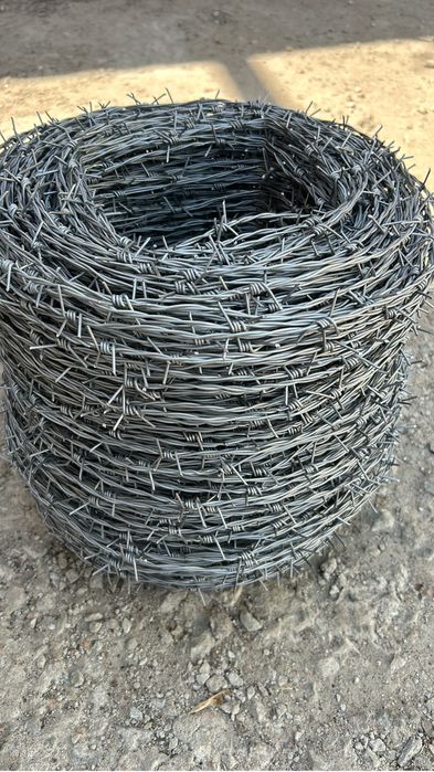 Колючая проволока прямой склад