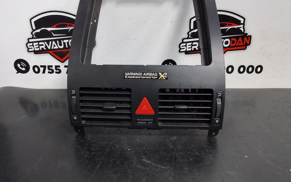 grila aer bord centru volkswagen touran (2003-2006) 2.0 motorina 2004