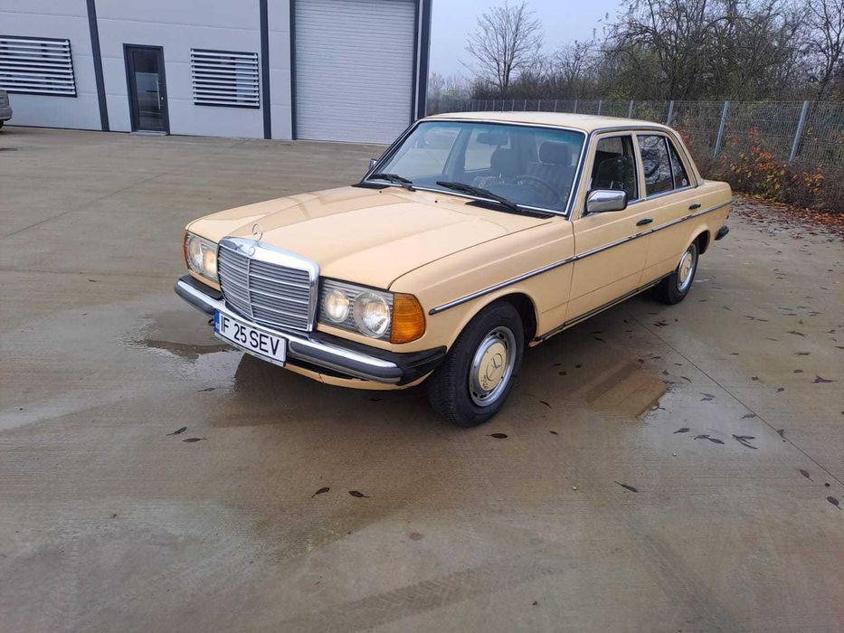 Mercedes-Benz W123 200D – Vehicul istoric Retromobil