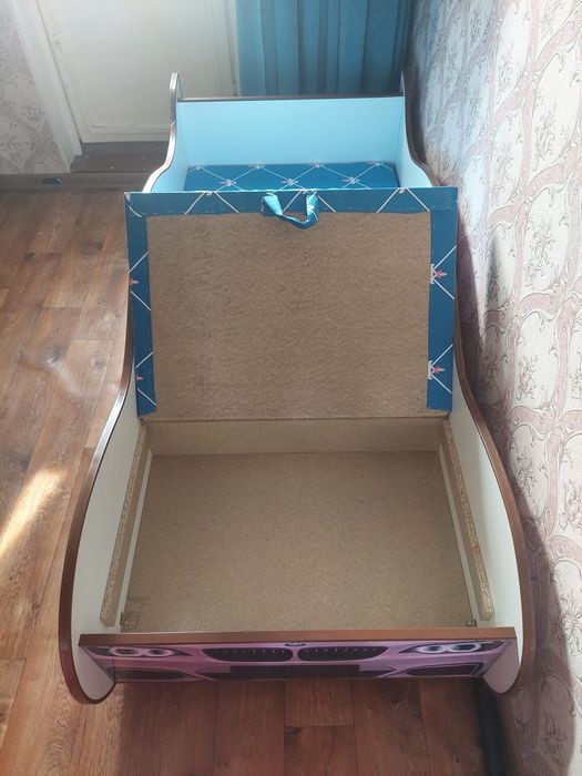 Детская подростковая кровать