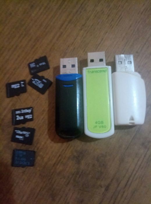 Продаю уюзби флешки микро флешки