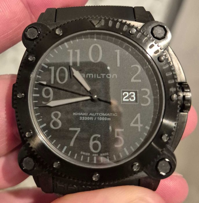 Часовник Hamilton Khaki Navy BelowZero