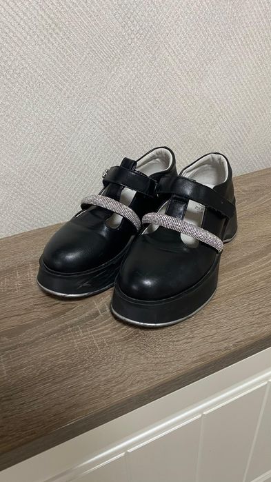 Чёрные женские туфли в школу девчачие