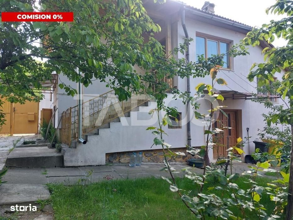 Casa de vanzare 105 mp utili 4 camere teren liber 405 mp Rasinari