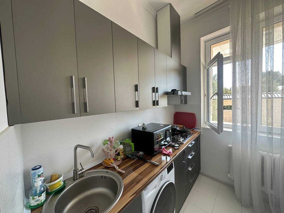 Бз сув бўйида янги ҳовли сотилади