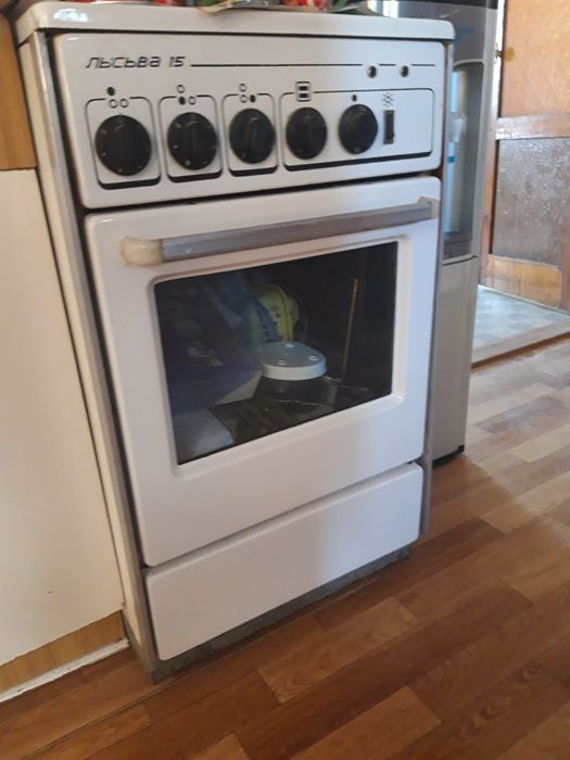 Продам 2 печи торг