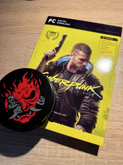 Cyberpunk 2077 Day One Edition + медальон