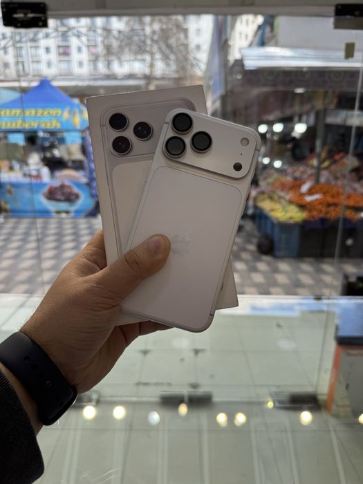 Apple 17 pro max 256G/100% Batrey