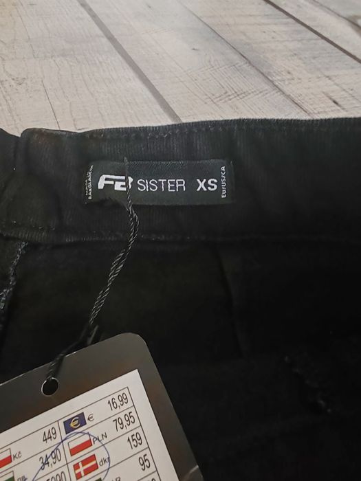 Къса пола New Yorker