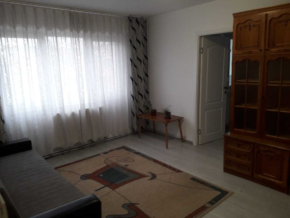 Proprietar inchiriez apartament 2 camere