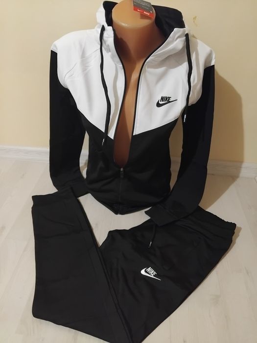 Treninguri dama Nike si Adidas de primăvară/vara.