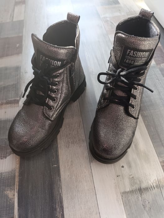 Детски зимни боти