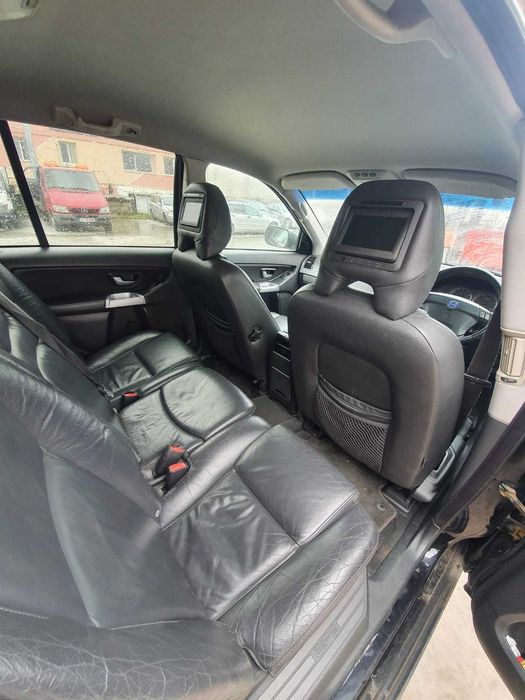 volvo xc90  an 2005 Dezmembrez/Dezmembram