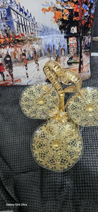 Продам менажницу