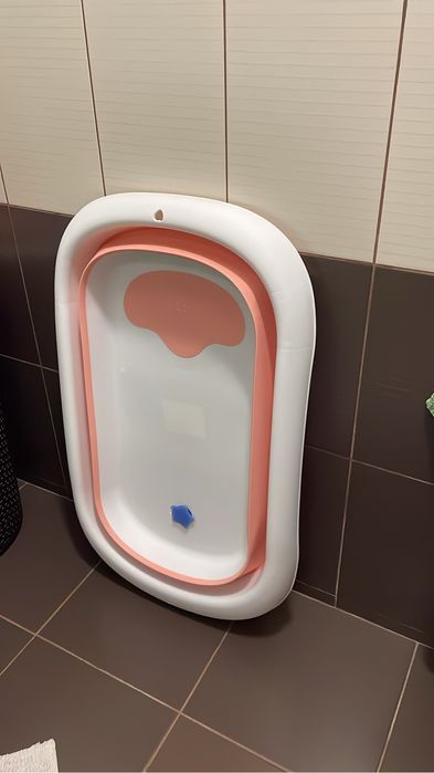 Cadita pliabila, cu perna nou nascut