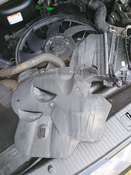 Piese Mercedes Benz w212 e350 capota,portiere,haion,trapa panoramica