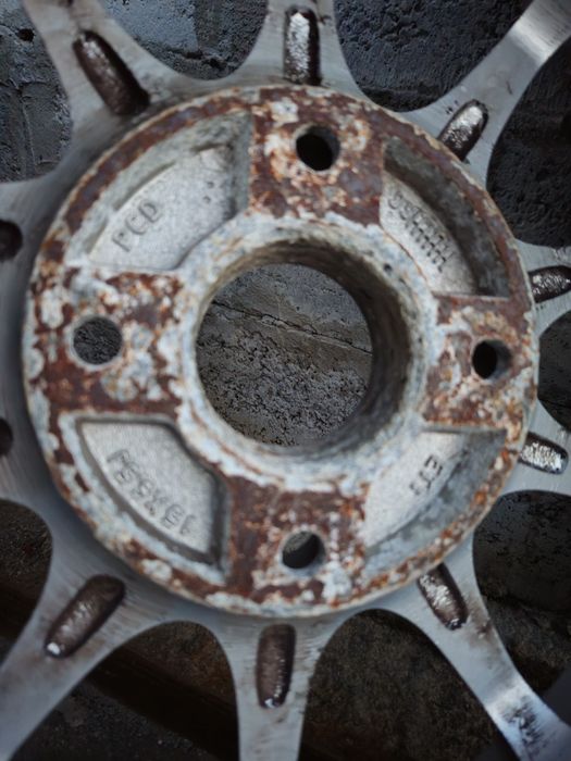 Джанти BSA Top Racing 15 цола, 4х114.3 , 6.5j , et35 , 195/60/15 Honda