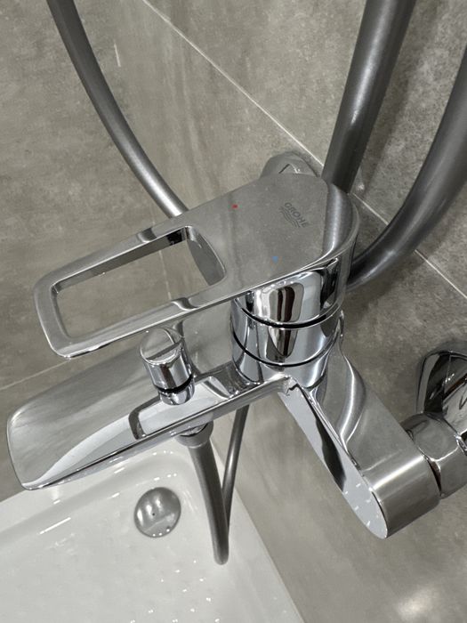 Продам душевую систему Grohe