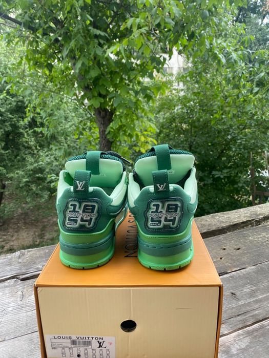 Adidasi luis viton skate