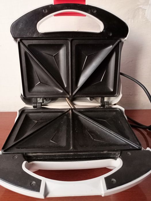 Вафельница "Molinics"