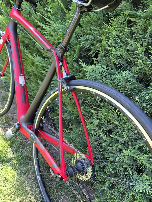 Cursieră TREK Emonda SL 5- 400 OCLV  Carbon- Marime M  54- NOUA