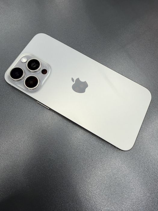 Iphone 15 pro max Natural Titan 256 gb